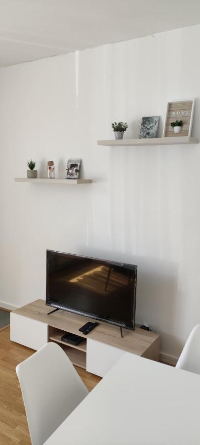 Le Barbatre Apartman Reims Kültér fotó