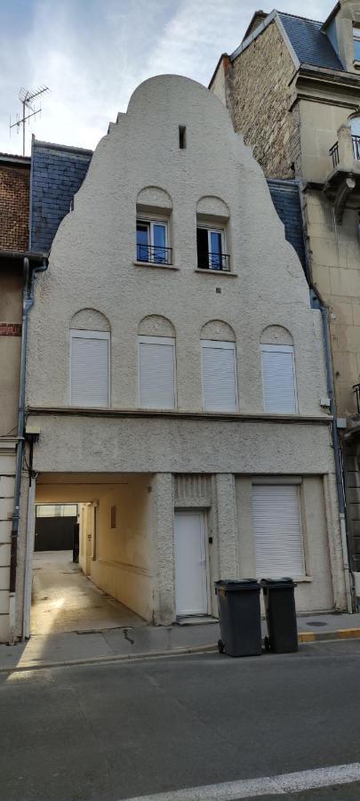 Le Barbatre Apartman Reims Kültér fotó